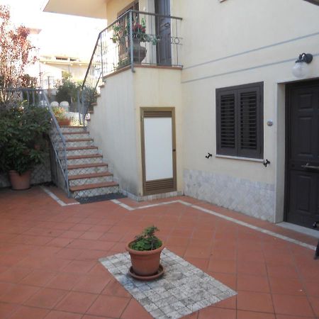 Villa Eleonora Formia Bagian luar foto